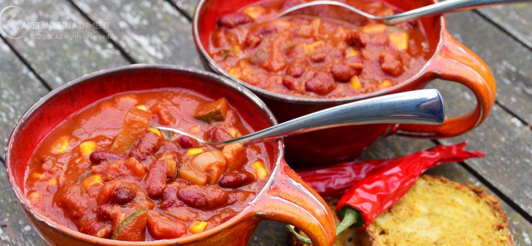 Bohnen und Mais in eienr Tomaten sauce Chili sin carne