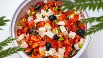 Tomaten-Feta-Salat